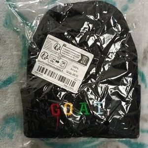 Winter hat with Multicolor stitch